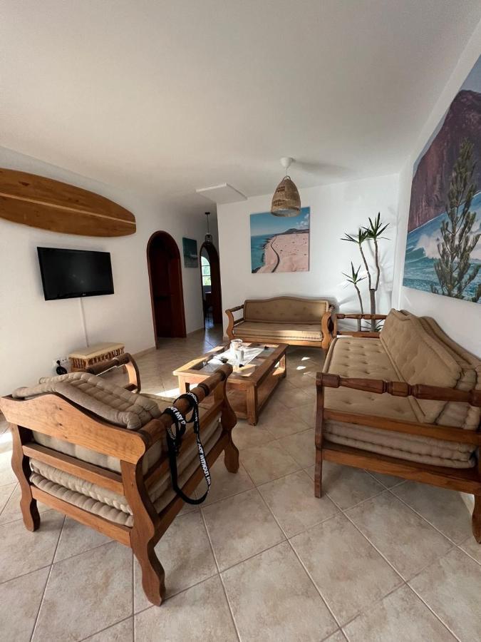 Auberge de jeunesse Pura Vida Surf Camp & School à La Oliva Extérieur photo