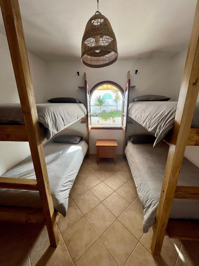 Auberge de jeunesse Pura Vida Surf Camp & School à La Oliva Extérieur photo
